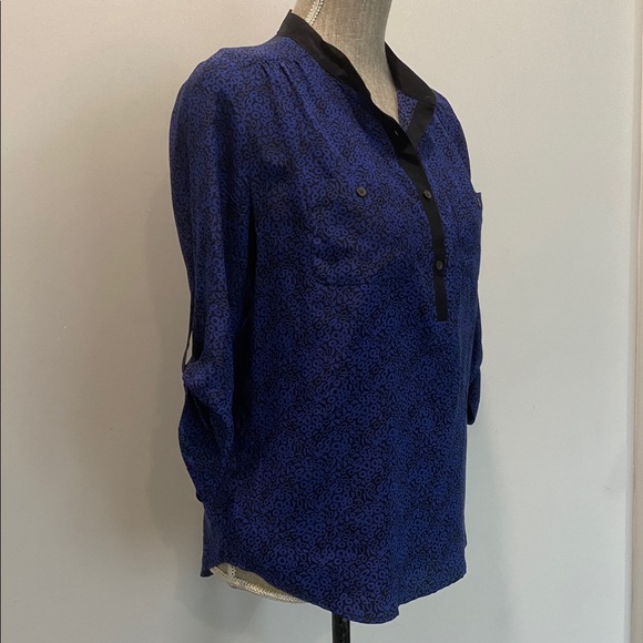 Judith And Charles Silk Black-Trimmed Blue Women's Blouse Size 2 - Picture 4 of 13